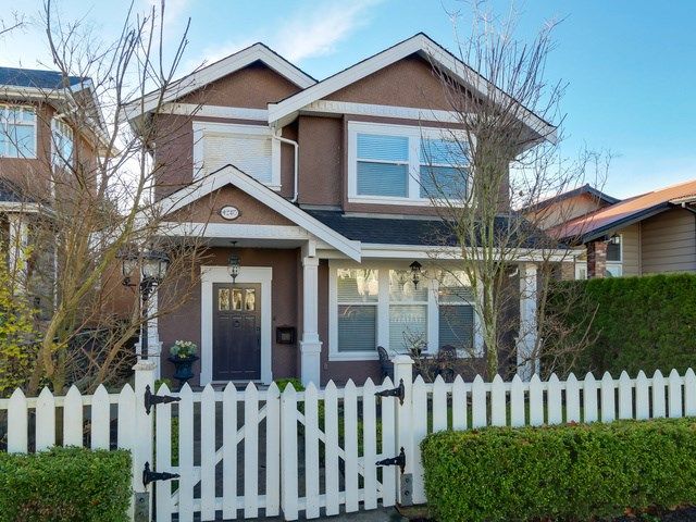 Main Photo: 4280 Union Street in Burnaby: Willingdon Heights House for sale (Burnaby North)  : MLS®# R2032841