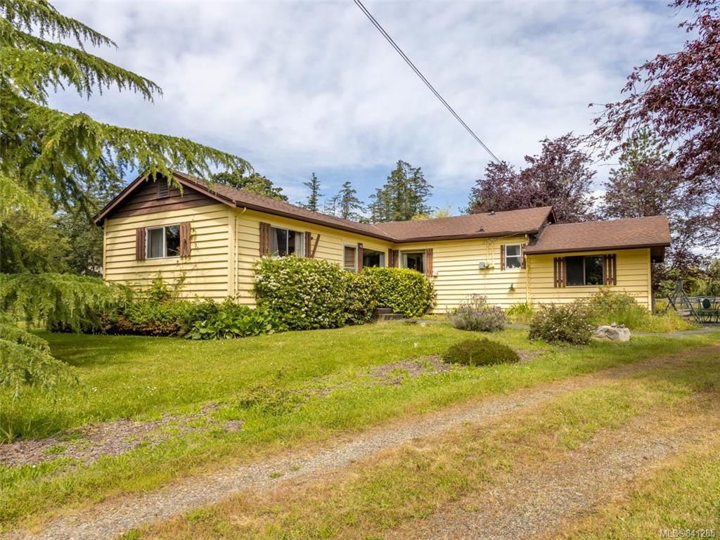 Main Photo: 750 Downey Rd in North Saanich: NS Deep Cove House for sale : MLS®# 841285