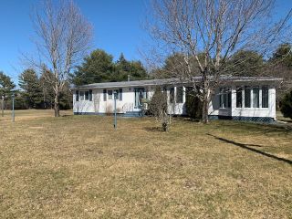 Photo 1: 1672 302 Highway in Athol: 102S-South Of Hwy 104, Parrsboro and area Residential for sale (Northern Region)  : MLS®# 202106714