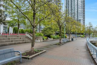 Photo 5: 2005 1077 MARINASIDE Crescent in Vancouver: Yaletown Condo for sale (Vancouver West)  : MLS®# R2874335