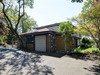 Photo 1: 3928 Oakdale Pl in VICTORIA: SE Mt Doug House for sale (Saanich East)  : MLS®# 701182
