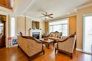 Photo 3: 6925 144A Street in Surrey: East Newton House for sale : MLS®# R2444641