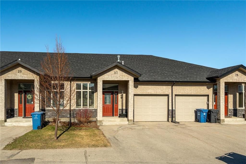 Main Photo: 27 472 Templeton Avenue in Winnipeg: Parkway Village Condominium for sale (4F)  : MLS®# 202408844