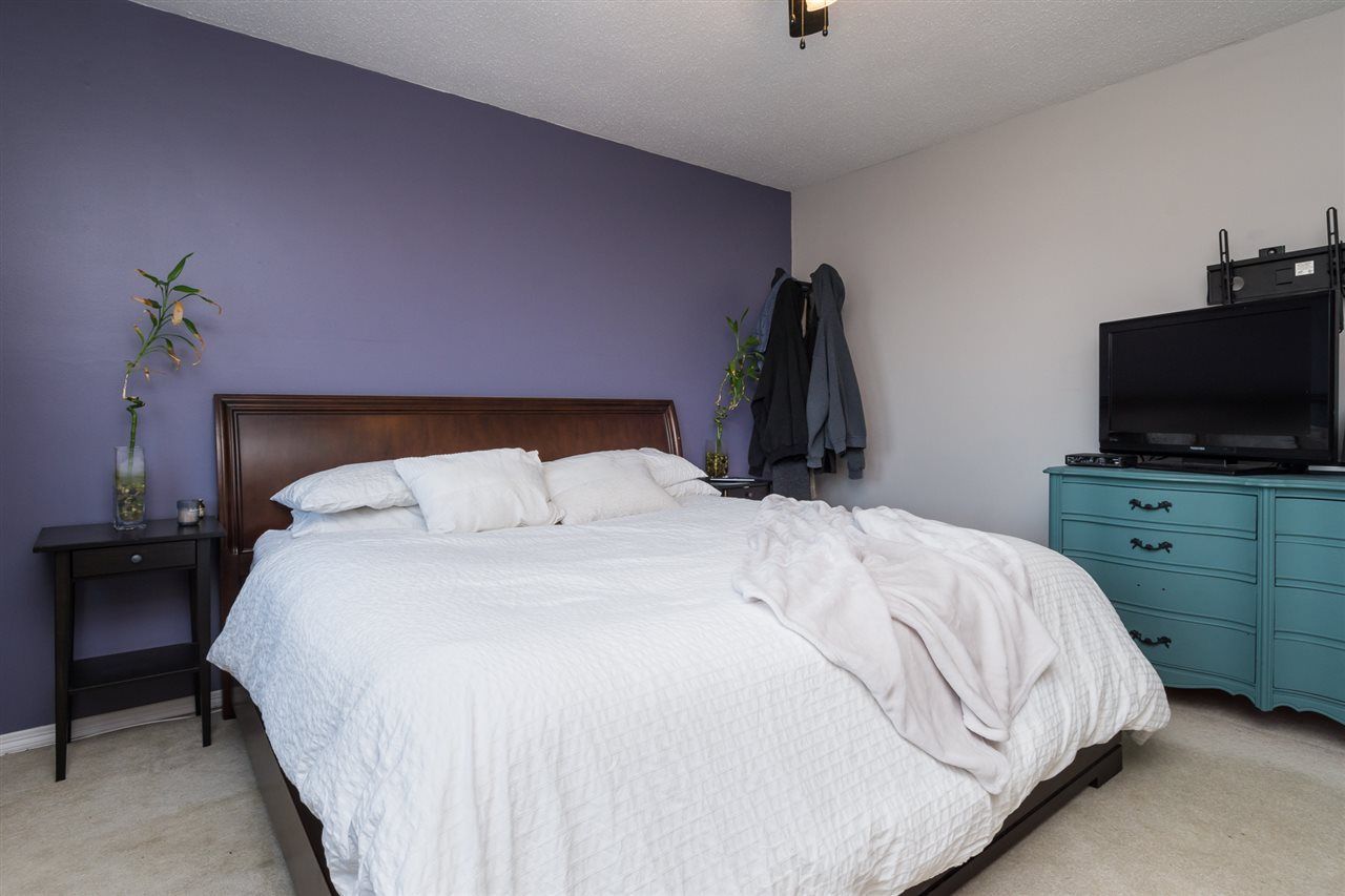 Photo 16: Photos: 10 4957 57 Street in Delta: Hawthorne Townhouse for sale in "OASIS" (Ladner)  : MLS®# R2274020