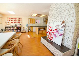 Photo 11: 4882 TRIUMPH Street in Burnaby: Capitol Hill BN House for sale (Burnaby North)  : MLS®# V1064595