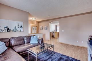 Photo 6: 67 EVERSYDE Circle SW in Calgary: Evergreen Detached for sale : MLS®# C4242781