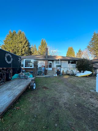 Photo 1: 33705 MAYFAIR Avenue in Abbotsford: Central Abbotsford House for sale : MLS®# R2834692