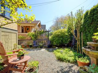 Photo 23: 335 Vancouver St in Victoria: Vi Fairfield West House for sale : MLS®# 872422