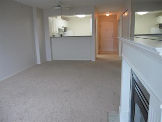 Photo 2: 909 12148 224 Street in Maple Ridge: East Central Condo for sale in "PANORAMA - ECRA" : MLS®# R2084519