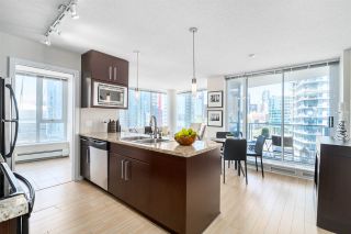 Photo 2: 1708 689 ABBOTT Street in Vancouver: Downtown VW Condo for sale (Vancouver West)  : MLS®# R2060973