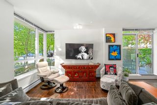 Photo 2: 188 CHESTERFIELD Avenue in North Vancouver: Lower Lonsdale Townhouse for sale in "Ventana" : MLS®# R2886384