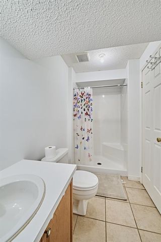 Photo 36: 29 Shannon Circle SW in Calgary: Shawnessy Detached for sale : MLS®# A2021079