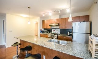 Photo 2: 1103 4333 CENTRAL Boulevard in Burnaby: Metrotown Condo for sale (Burnaby South)  : MLS®# R2162212