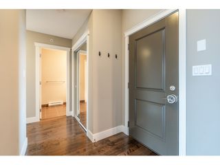 Photo 3: 402 1415 PARKWAY BOULEVARD in Coquitlam: Westwood Plateau Condo for sale : MLS®# R2416229