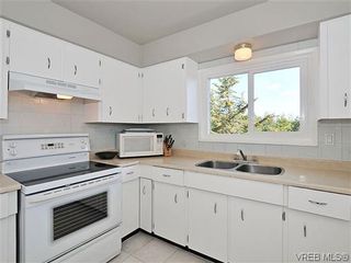 Photo 9: 391 Tamarack Rd in VICTORIA: Co Colwood Corners House for sale (Colwood)  : MLS®# 605794