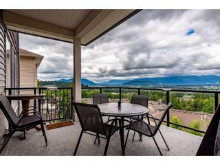 Photo 2: 46865 SYLVAN Drive in Chilliwack: Promontory House for sale in "Promontory" (Sardis)  : MLS®# R2470583