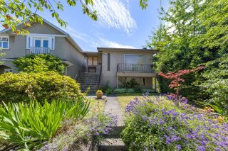 Main Photo: 1618 E 35TH Avenue in Vancouver: Knight House for sale (Vancouver East)  : MLS®# R2721165