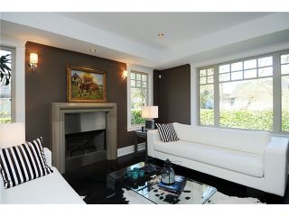 Photo 2: 2598 W 37TH Avenue in Vancouver: Kerrisdale House for sale in "KERRISDALE" (Vancouver West)  : MLS®# V821565