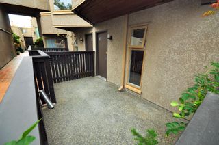 Photo 16: # 33 870 W 7TH AV in Vancouver: Fairview VW Townhouse for sale in "LAUREL COURT" (Vancouver West)  : MLS®# V786328