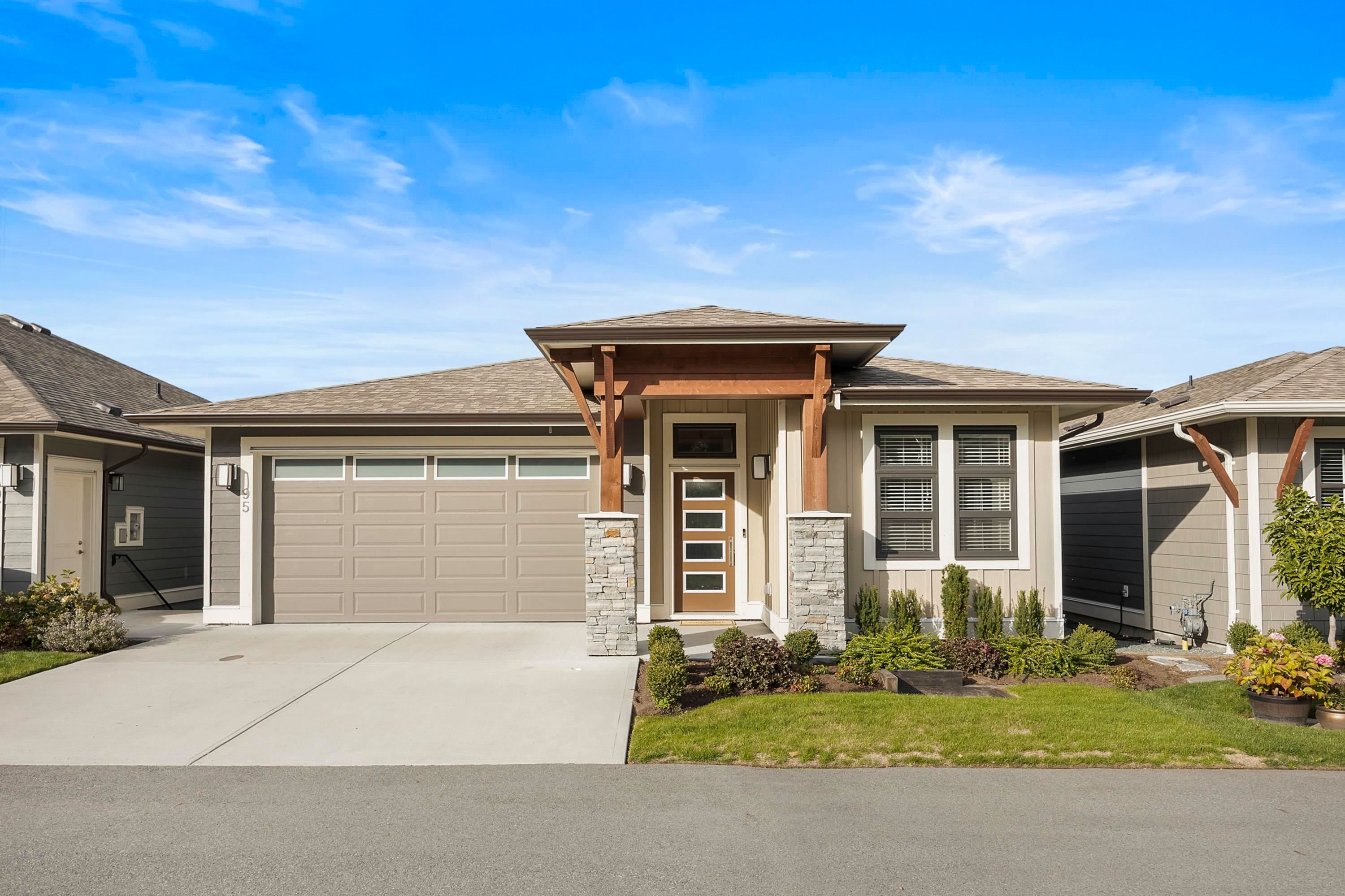 Main Photo: 95 46110 THOMAS Road in Chilliwack: Vedder Crossing House for sale in "Thomas Crossing" (Sardis)  : MLS®# R2840445