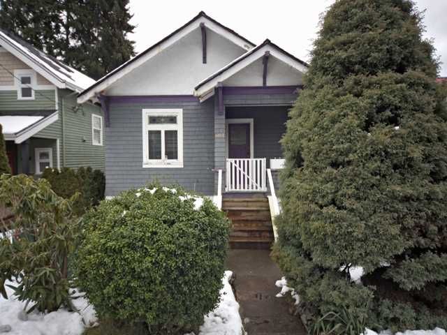 Main Photo: 215 E 29 Street in North Vancouver: Upper Lonsdale House for sale : MLS®# V872920