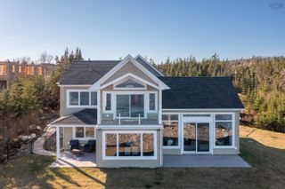 Photo 3: 452 Ketch Harbour Road in Bear Cove: 9-Harrietsfield, Sambr And Halib Residential for sale (Halifax-Dartmouth)  : MLS®# 202226963