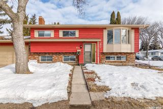 Photo 1: 801 V Avenue North in Saskatoon: Mount Royal SA Residential for sale : MLS®# SK962324