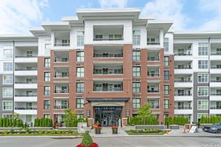 Photo 1: B611 8150 207 Street in Langley: Willoughby Heights Condo for sale in "Union Park" : MLS®# R2716490