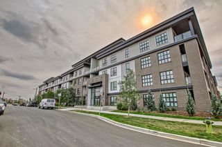Photo 4: 411 4275 Norford Avenue NW in Calgary: University District Apartment for sale : MLS®# A2074728