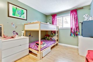 Photo 19: 359 Queen Charlotte RD SE in Calgary: Queensland RES for sale : MLS®# C4287072