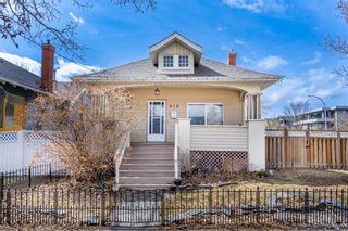 Photo 2: 419 2 Street NE in Calgary: Crescent Heights Detached for sale : MLS®# A2053900