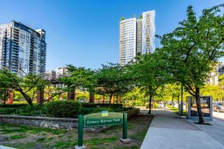 Photo 3: 1704 1111 RICHARDS Street in Vancouver: Downtown VW Condo for sale in "8XON THE PARK" (Vancouver West)  : MLS®# R2881008