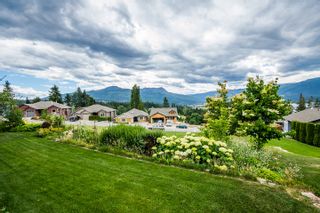 Photo 10: 31 2990 Northeast 20 Street in Salmon Arm: The Uplands House for sale (NE Salmon Arm)  : MLS®# 10102161