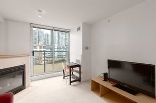 Photo 3: 610 63 KEEFER Place in Vancouver: Downtown VW Condo for sale (Vancouver West)  : MLS®# R2667615