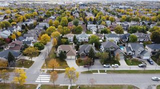 Photo 2: 312 Lindenwood Drive in Winnipeg: Linden Woods Residential for sale (1M)  : MLS®# 202224171
