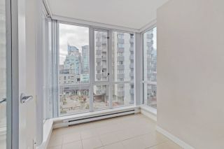Photo 10: 810 1082 SEYMOUR Street in Vancouver: Downtown VW Condo for sale in "FREESIA" (Vancouver West)  : MLS®# R2512604