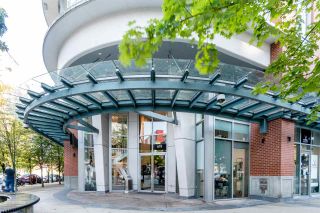 Photo 1: 317 618 ABBOTT Street in Vancouver: Downtown VW Condo for sale in "Firenze" (Vancouver West)  : MLS®# R2486408