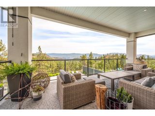 Photo 21: 2489 Tallus Heights Drive in West Kelowna: House for sale : MLS®# 10317018