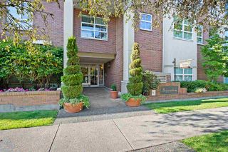 Photo 2: 411 2105 W 42ND Avenue in Vancouver: Kerrisdale Condo for sale (Vancouver West)  : MLS®# R2422845
