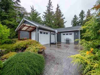 Photo 19: 6323 ORACLE Road in Sechelt: Sechelt District House for sale (Sunshine Coast)  : MLS®# R2307050