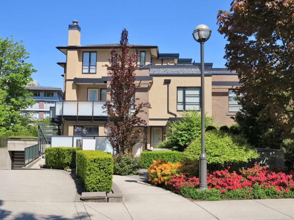 Main Photo: 15 1863 WESBROOK Mall in Vancouver: University VW Townhouse for sale in "ESSE" (Vancouver West)  : MLS®# R2313059