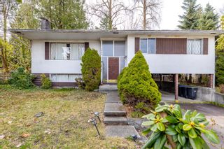 Photo 2: 1562 PITT RIVER Road in Port Coquitlam: Mary Hill House for sale : MLS®# R2697196