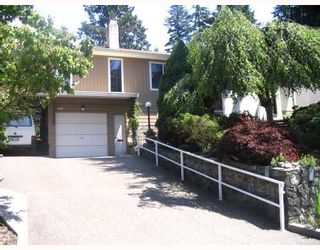 Photo 17: 2148 TOMPKINS Crescent in North_Vancouver: Blueridge NV House for sale (North Vancouver)  : MLS®# V774785