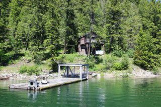 Photo 2: 3872 Point Road in Chase: Little Shuswap Lake House for sale : MLS®# 152250