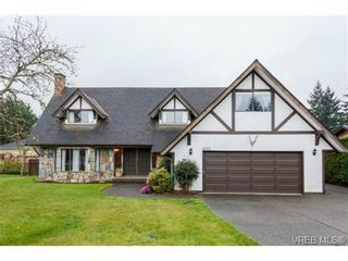 Photo 1: 1055 Damelart Way in BRENTWOOD BAY: CS Brentwood Bay House for sale (Central Saanich)  : MLS®# 697420