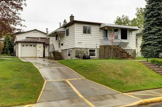 Main Photo: 2447 29 Avenue SW in Calgary: Richmond Detached for sale : MLS®# A2132347