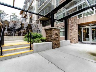 Photo 3: 201 2465 WILSON Avenue in Port Coquitlam: Central Pt Coquitlam Condo for sale in "ORCHID RIVERSIDE" : MLS®# R2469376