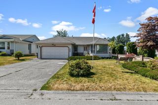 Photo 1: 3283 FIRHILL Drive in Abbotsford: Abbotsford West House for sale : MLS®# R2710947