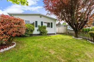 Photo 2: 31547 MONARCH Court in Abbotsford: Poplar Manufactured Home for sale : MLS®# R2578347
