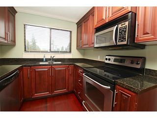 Photo 8: 2121 REGAN Avenue in Coquitlam: Central Coquitlam House for sale : MLS®# V1041922